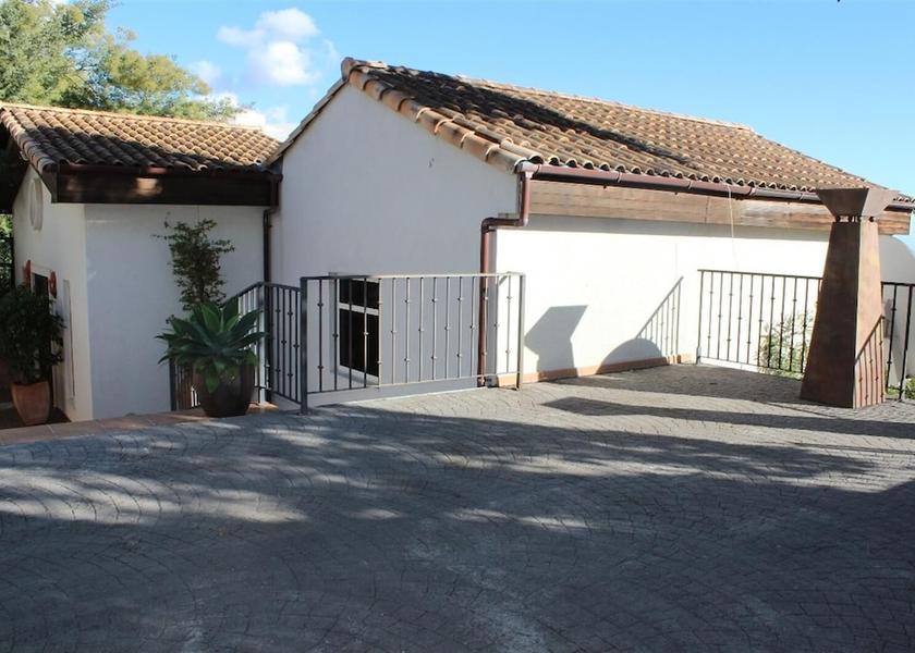 Andalusia La Mairena Exterior Detail