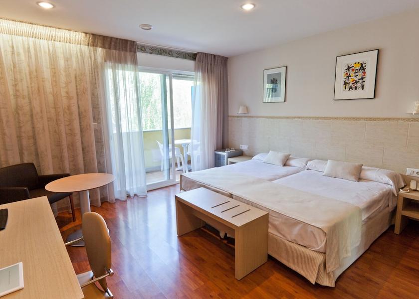 Aragon Jaraba Room
