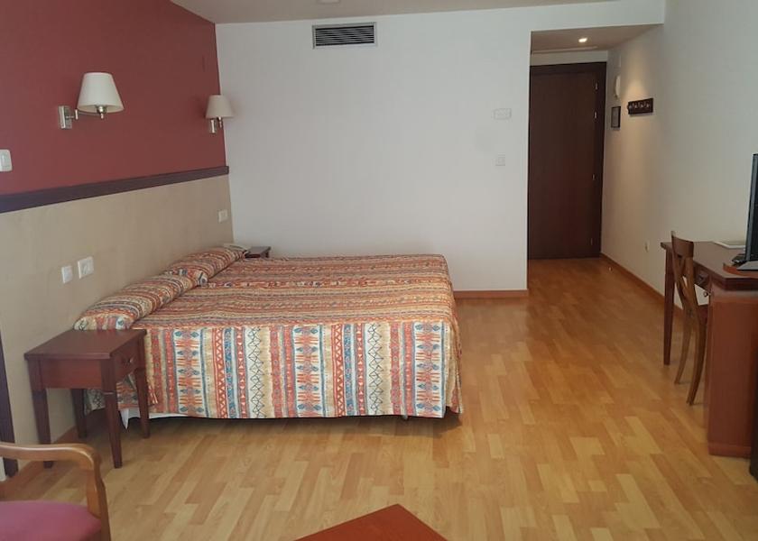 Aragon Jaraba Room