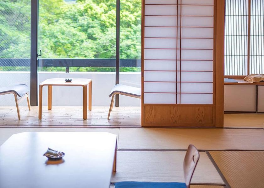 Saga Takeo Room