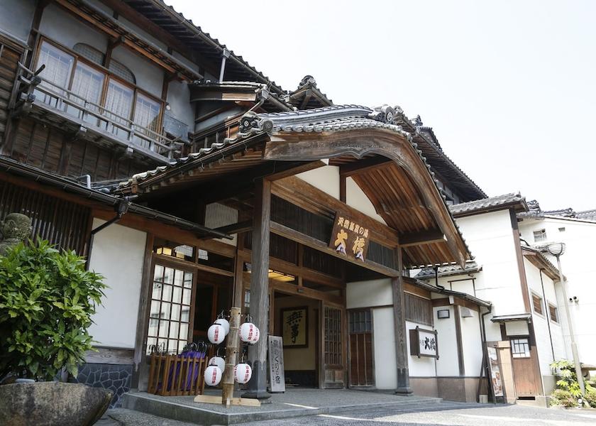 Tottori Misasa Facade