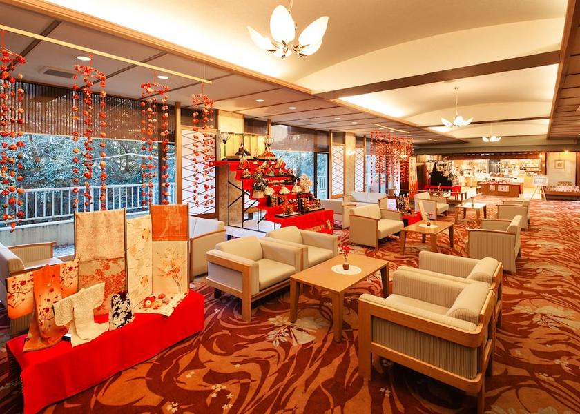 Mie Tsu Lobby
