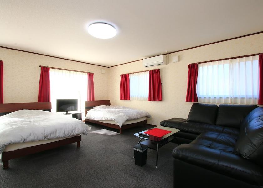 Nagasaki Shinkamigoto Room