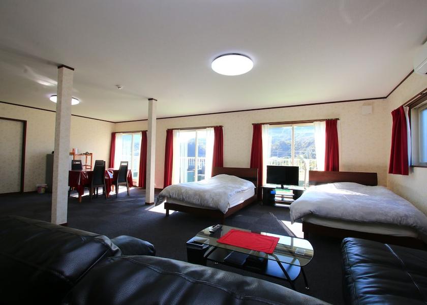 Nagasaki Shinkamigoto Room