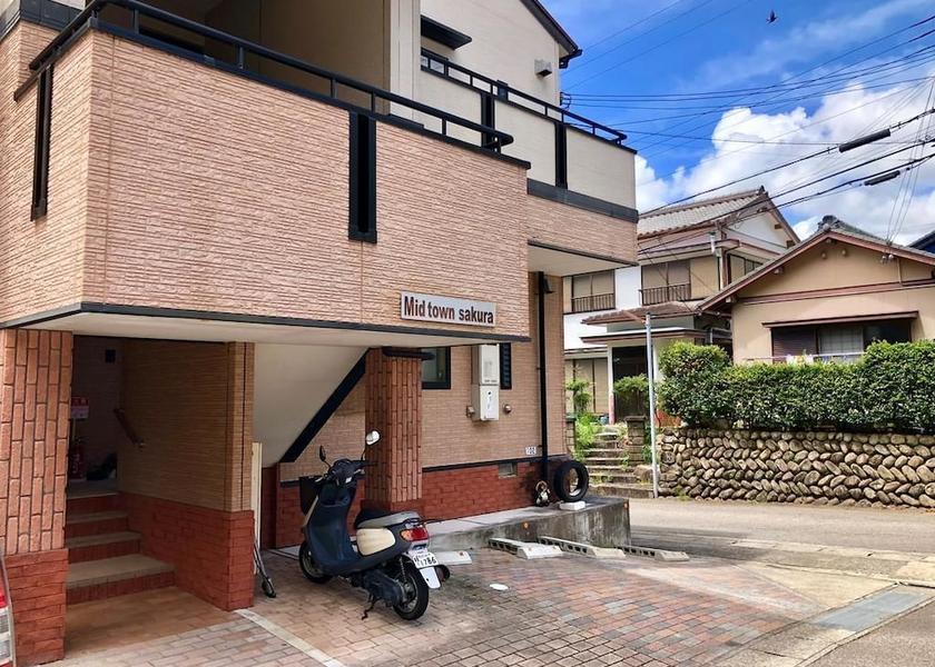 Wakayama (prefecture) Nachikatsuura Exterior Detail