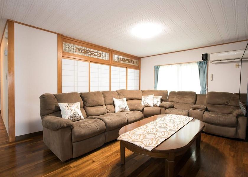 Okinawa Motobu Interior Entrance