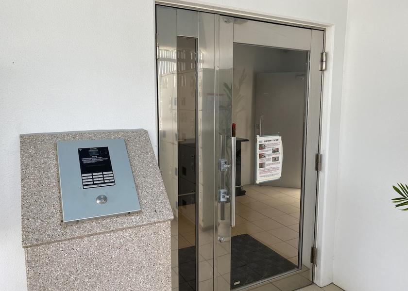 Okinawa (prefecture) Motobu Entrance