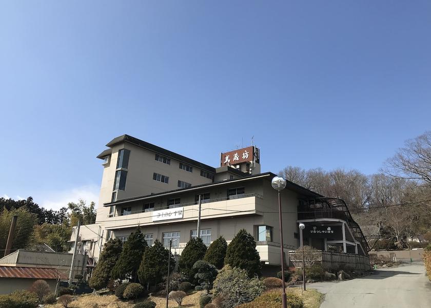 Iwate Hiraizumi Exterior Detail