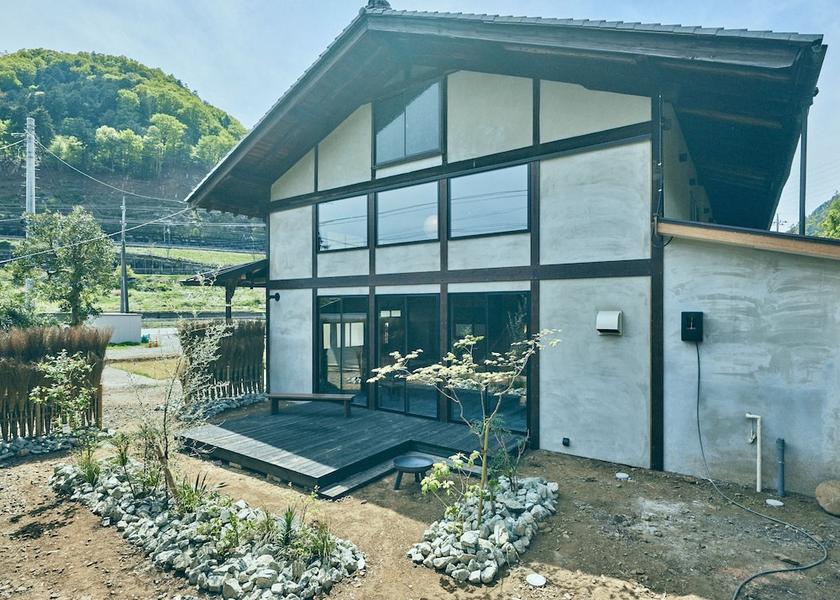 Yamanashi Otsuki Exterior Detail