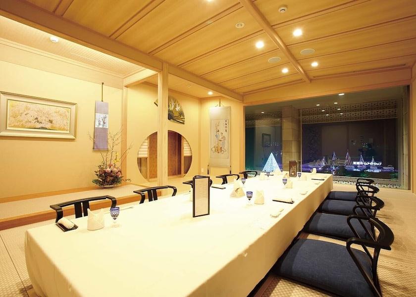 Mie Kuwana Meeting Room