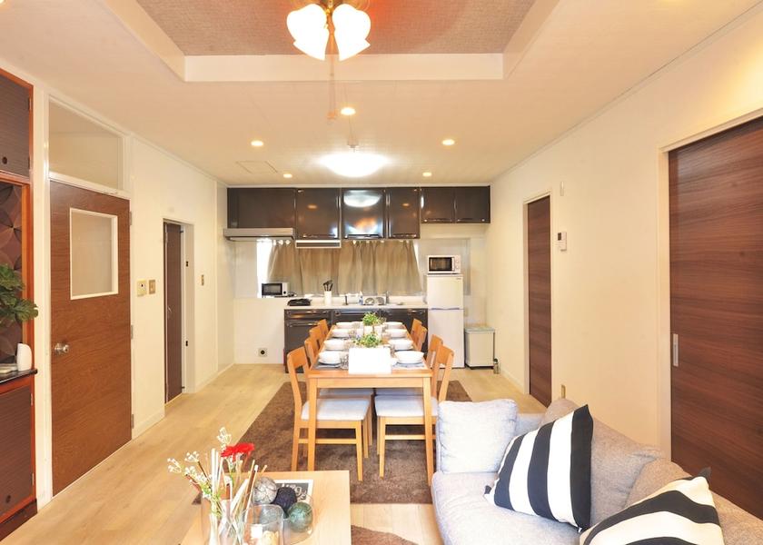 Okinawa (prefecture) Chatan Room