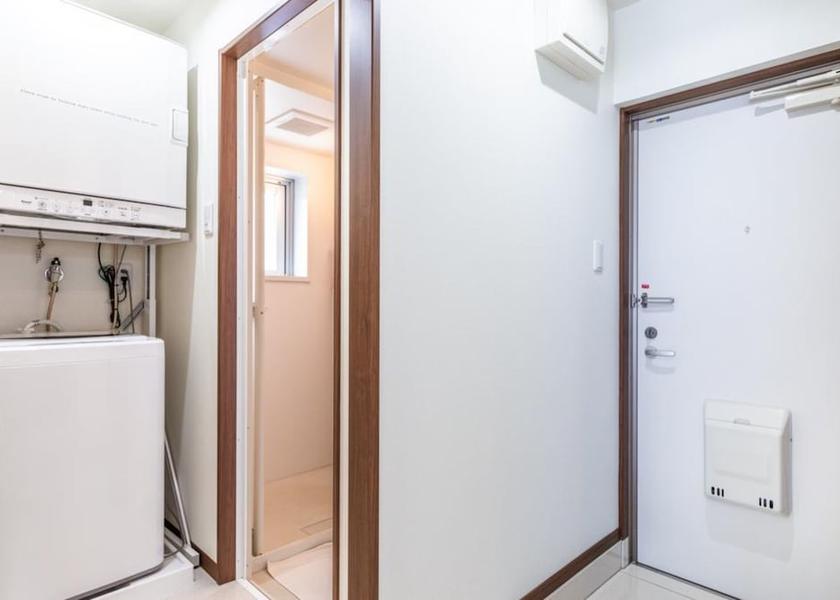 Okinawa (prefecture) Ishigaki Interior Entrance