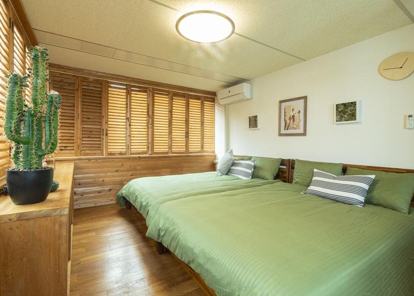 Okinawa (prefecture) Ishigaki Interior Entrance