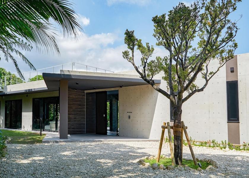 Okinawa (prefecture) Ishigaki Facade