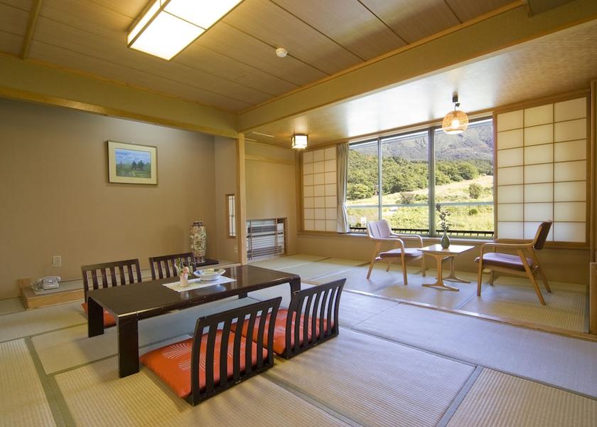 Akita Senboku Room