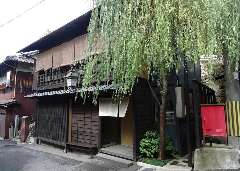 Hyogo Nishinomiya Exterior Detail