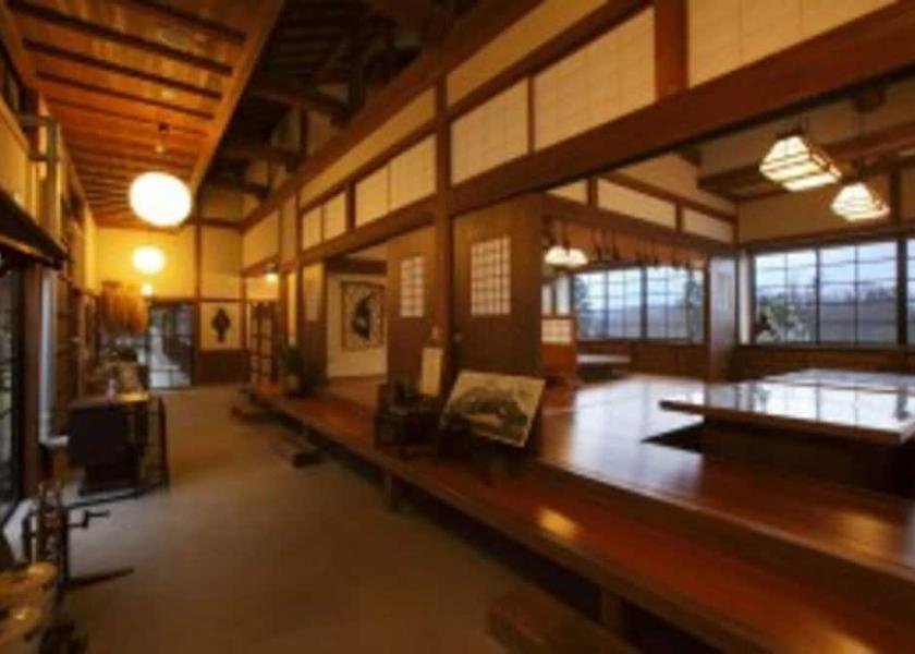 Shimane Oda Interior Entrance