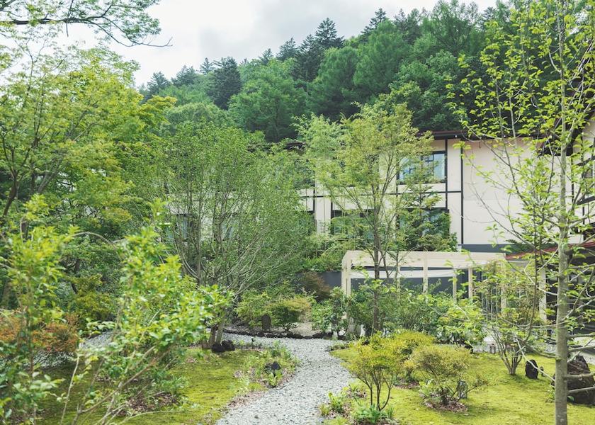 Nagano Karuizawa Courtyard