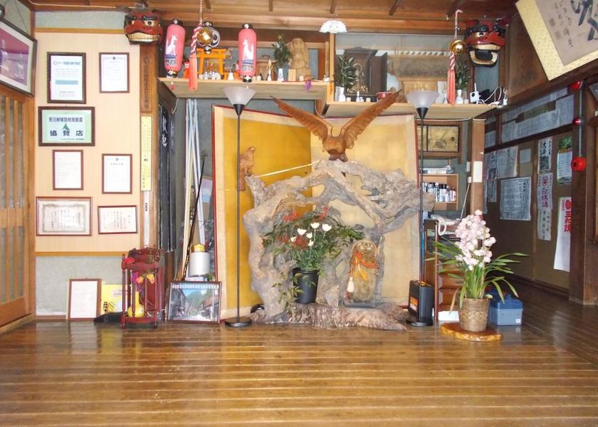 Nara Tenkawa Interior Entrance