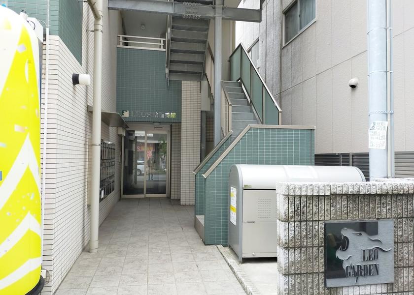 Chiba (prefecture) Funabashi Facade