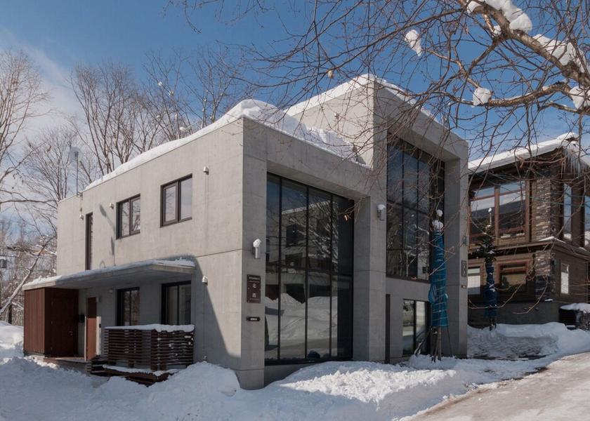Hokkaido Kutchan Facade