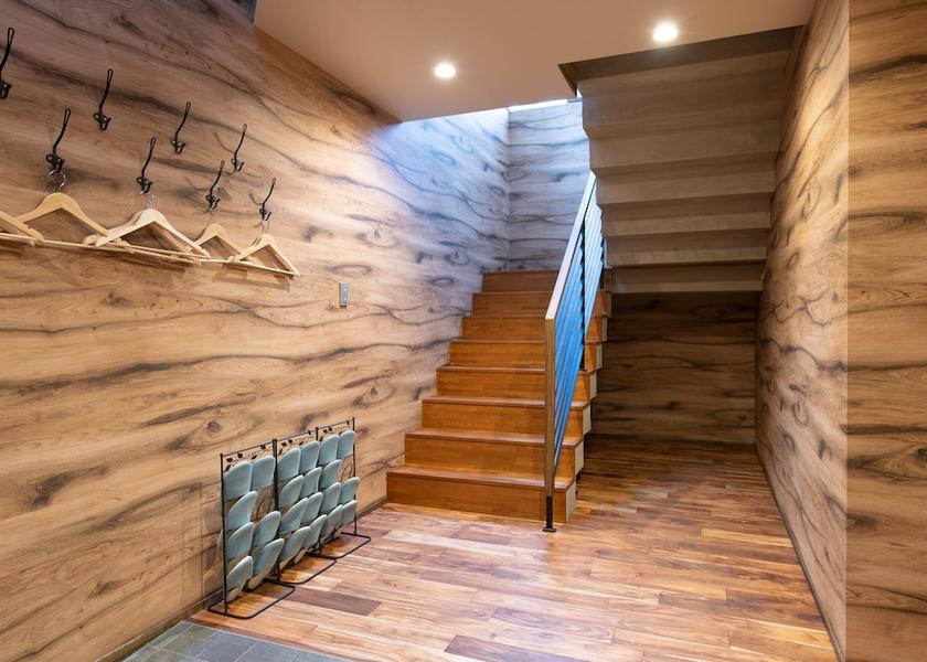 Hokkaido Kutchan Interior Entrance