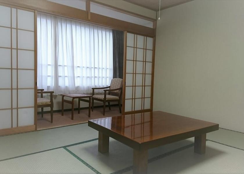 Chiba Shirako Room