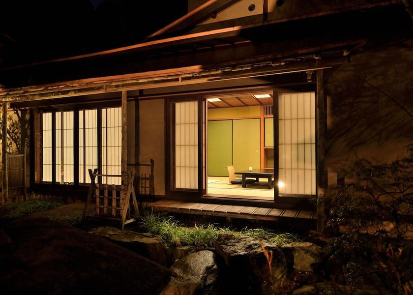 Shizuoka (prefecture) Izu Exterior Detail