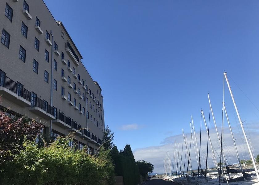 Shiga (prefecture) Nagahama Exterior Detail