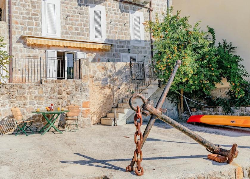  Bigovo Exterior Detail