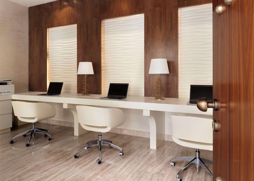 Al Wakrah Al Wakrah Business center