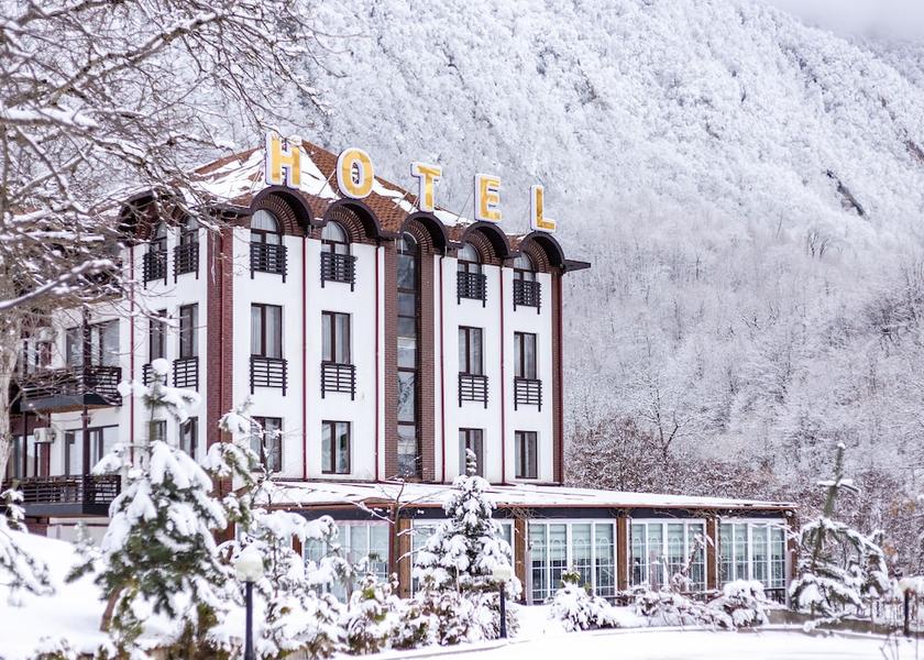  Quba Exterior Detail