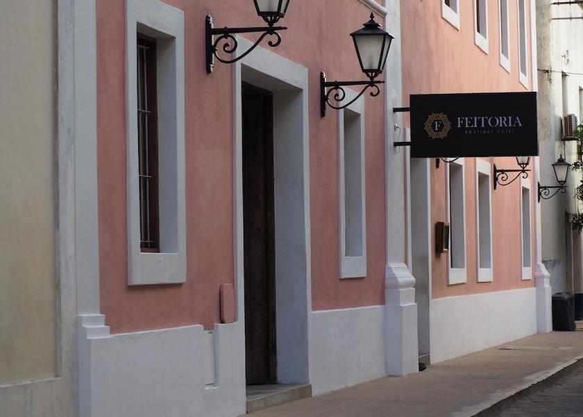  Mozambique Island Entrance