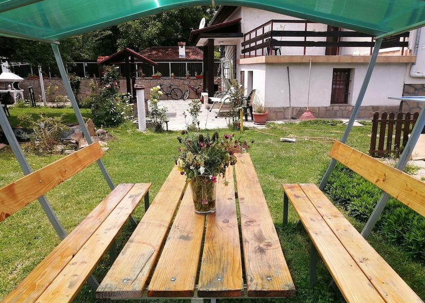  Veliko Tarnovo Outdoor Dining