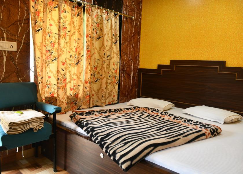 Rajasthan Mount Abu Four Bed Ac Room Family And couples