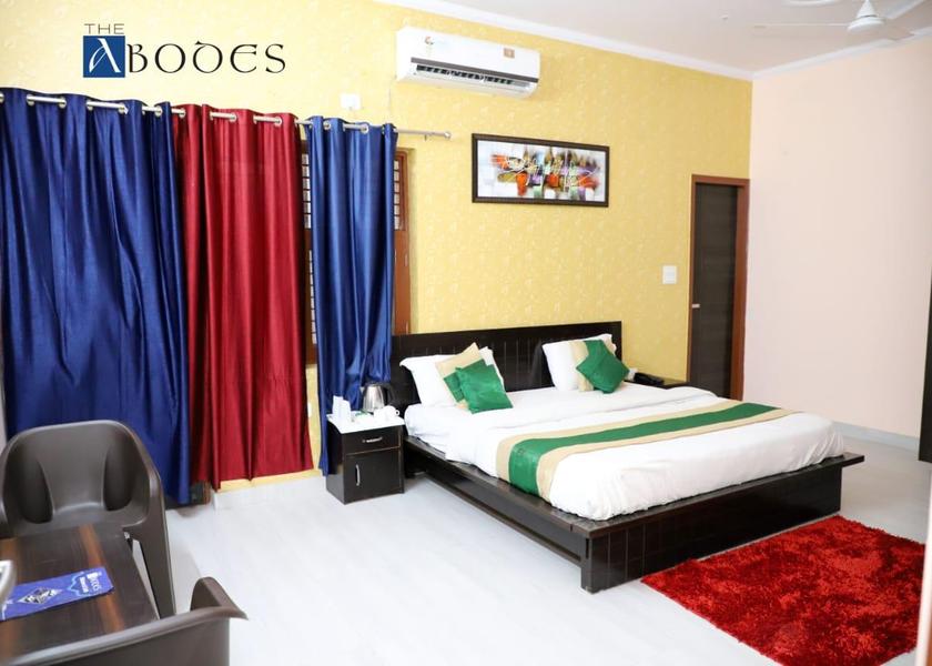 Uttar Pradesh Noida Bedroom