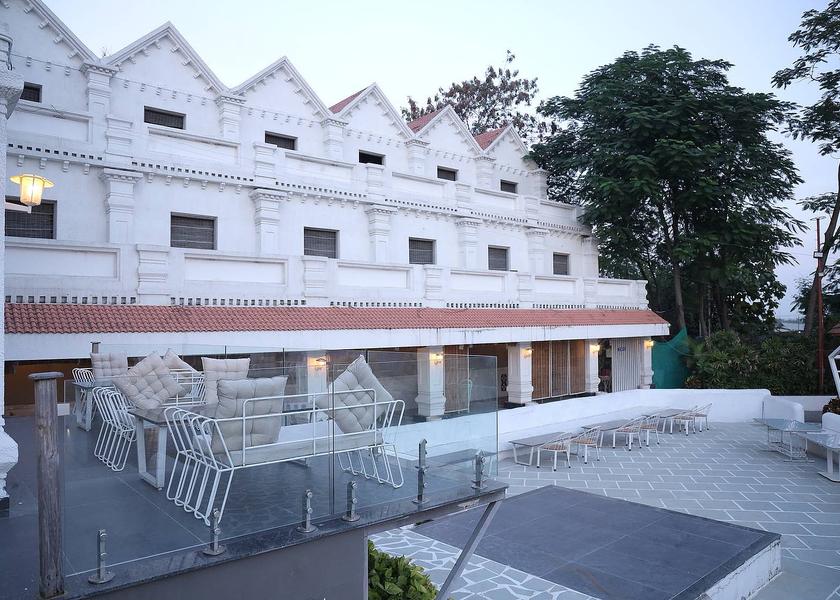 Maharashtra Nagpur Hotel Exterior