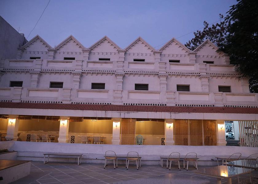 Maharashtra Nagpur Hotel Exterior