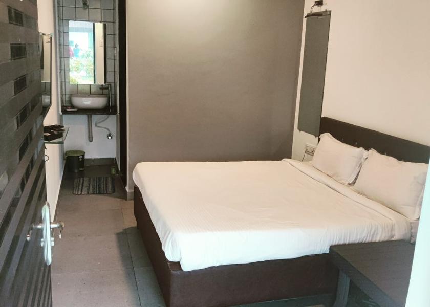 Maharashtra Karjat Deluxe Room