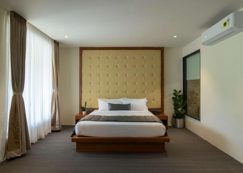 Karnataka Chikmagalur Aroma - King Bedroom