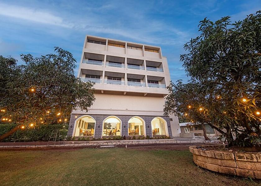 Gujarat Sasan Gir Hotel Exterior