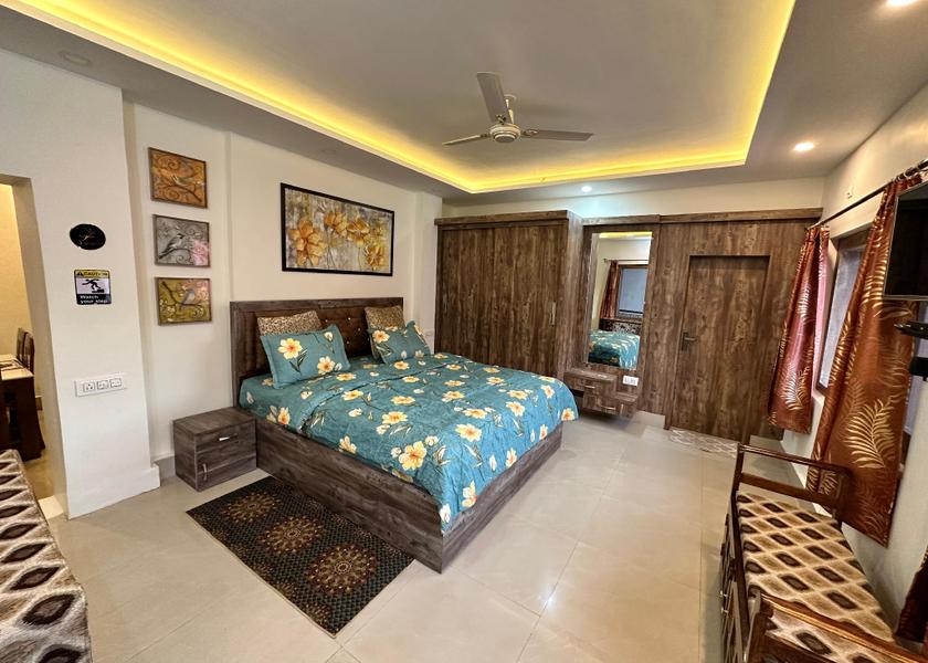 Himachal Pradesh Dalhousie Deluxe Suite Balcony