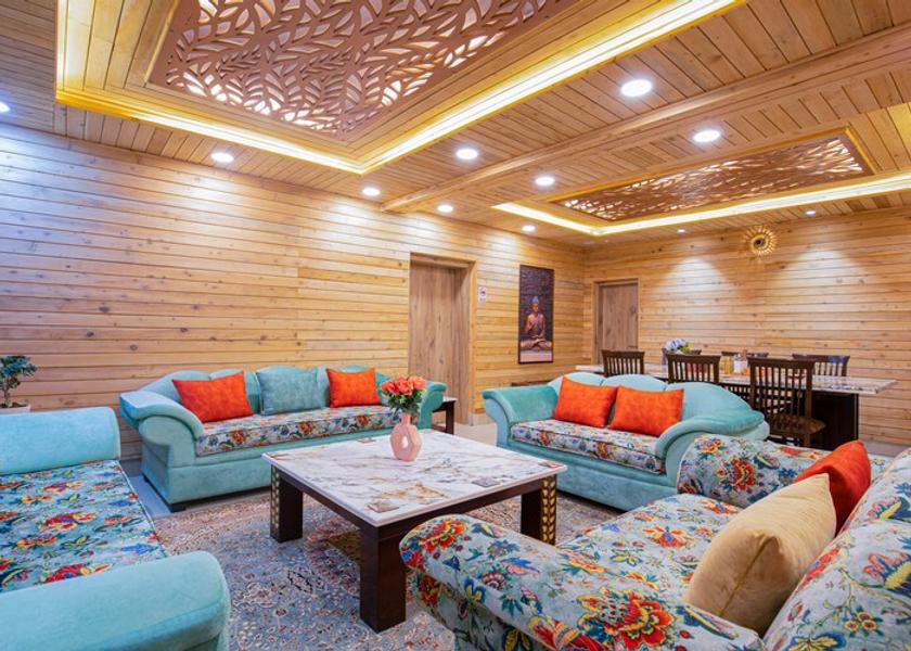 Himachal Pradesh Dalhousie Public Areas