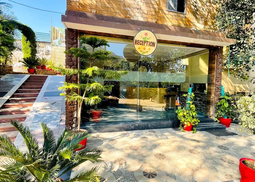 Rajasthan Mount Abu Hotel Exterior