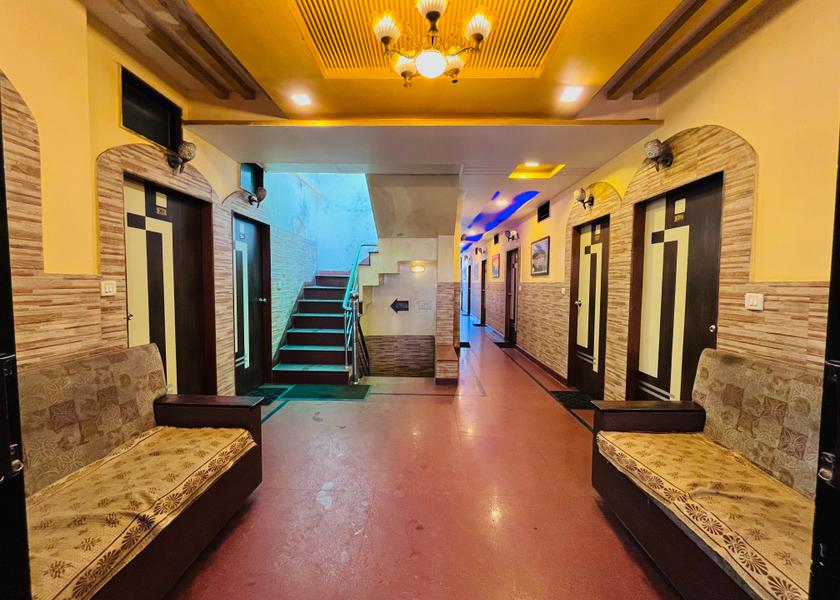 Rajasthan Mount Abu Public Areas