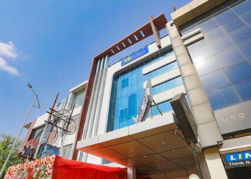 Uttar Pradesh Prayagraj Hotel Exterior