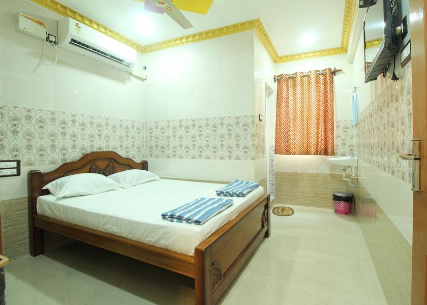 Tamil Nadu Veerapandianpattinam AC DOUBLE BED