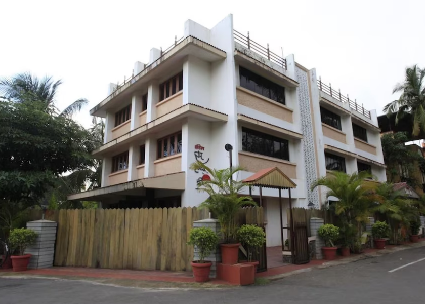 Maharashtra Alibaug Facade