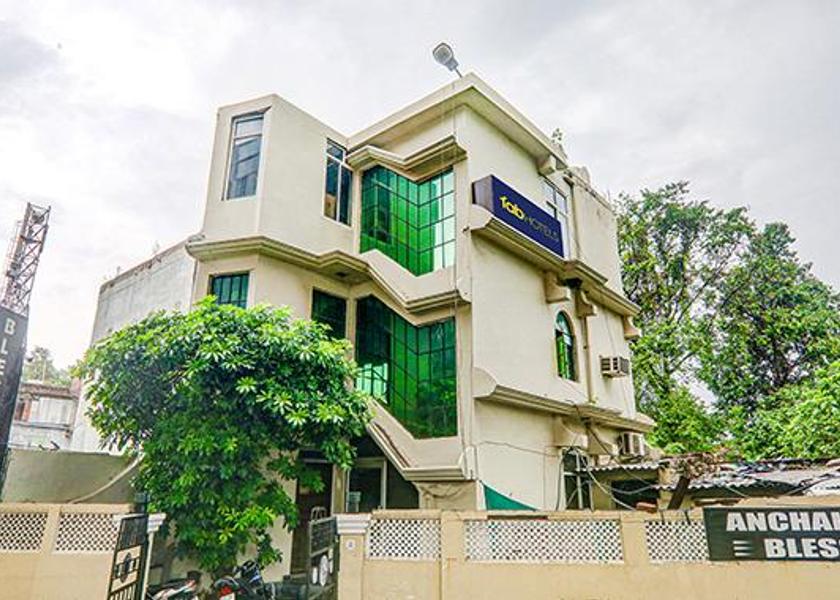Uttar Pradesh Kanpur Hotel Exterior