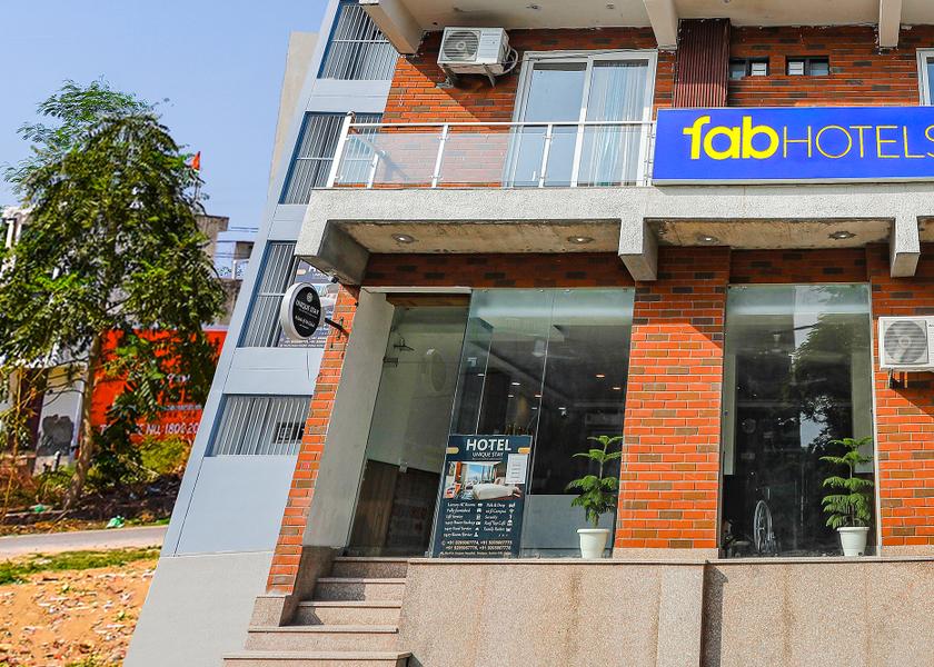Uttar Pradesh Noida Hotel Exterior